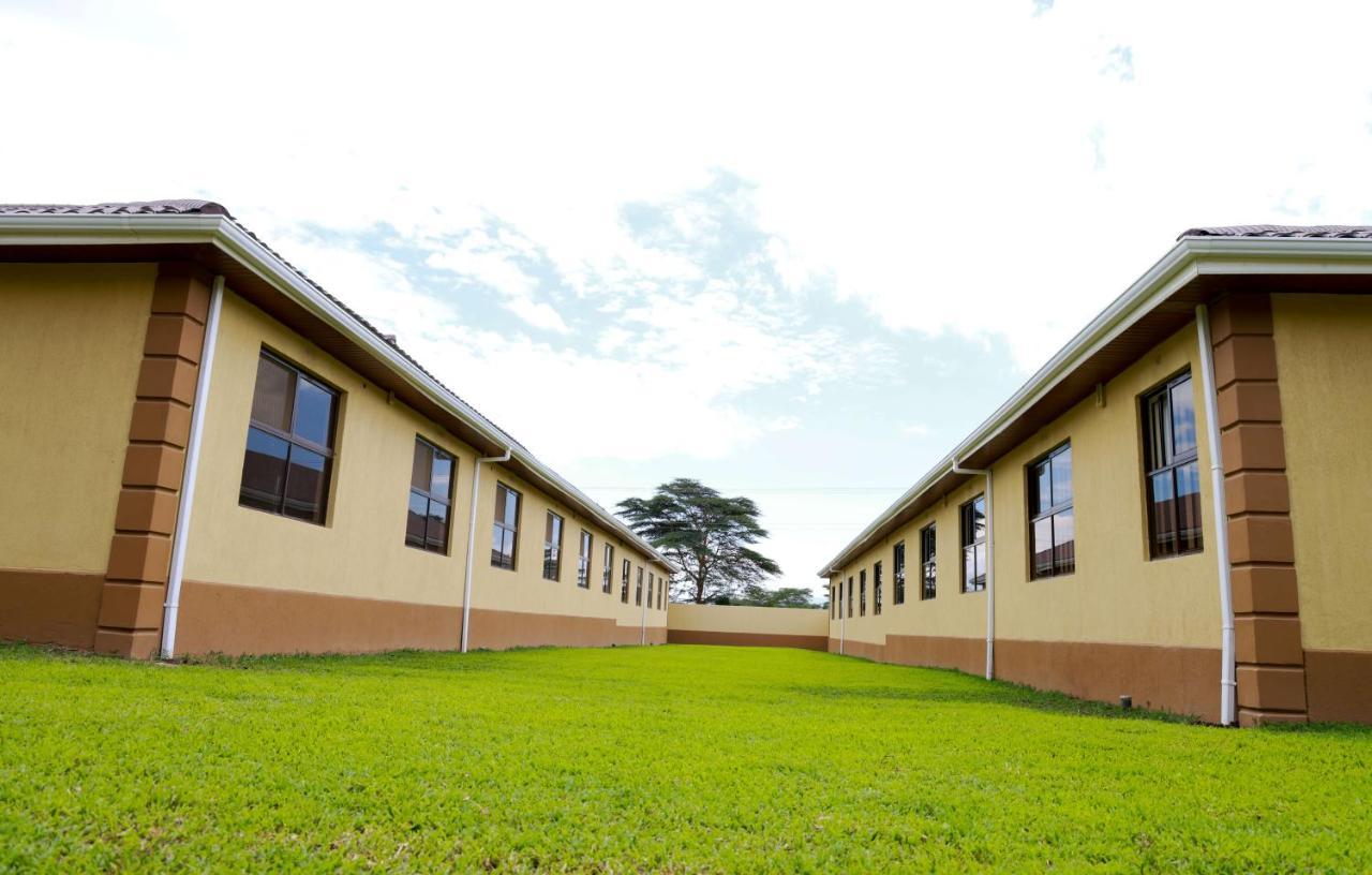 Lake Naivasha Lazarus Lodge エクステリア 写真